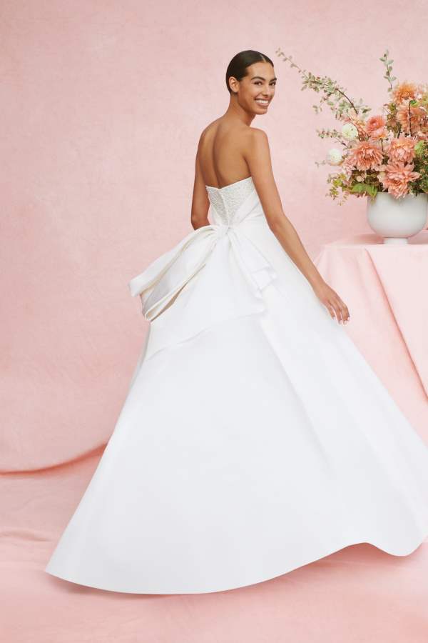 carolina herrera bridal spring 2022